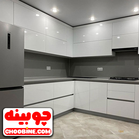 برچسب روکش کابینت هایگلاس سفید پشت نقره ای دولایه چوبینه کد 662 (عرض 60 سانتیمتر)